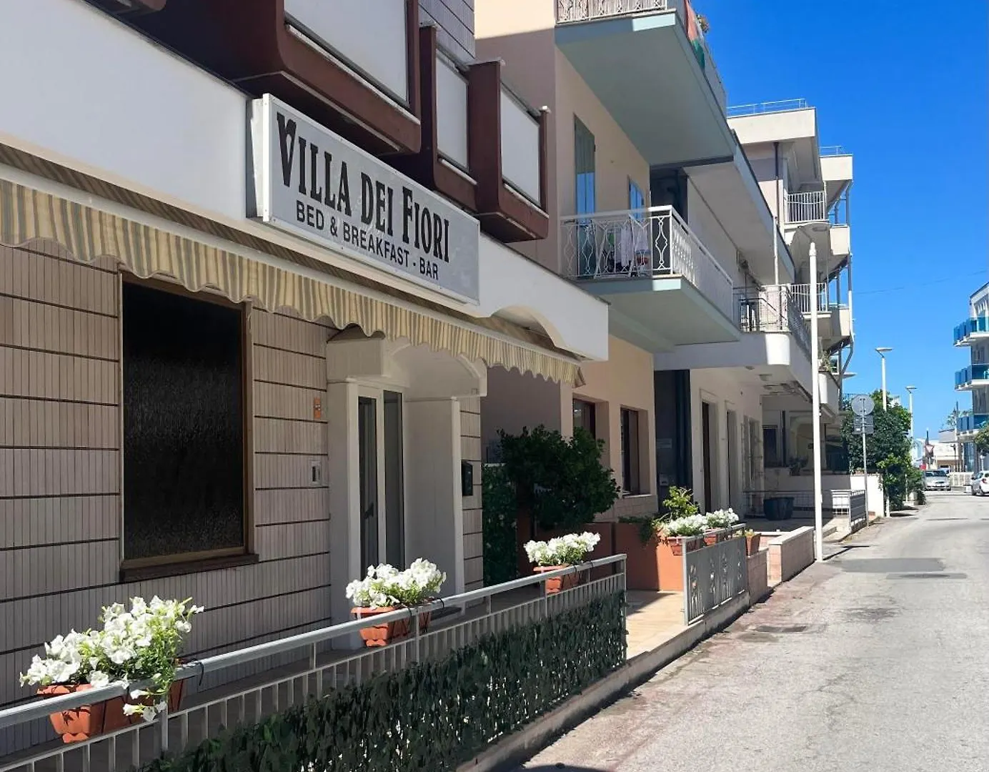 Hotel Villa Dei Fiori ベラーリア・イジェア・マリーナ 2*,  イタリア